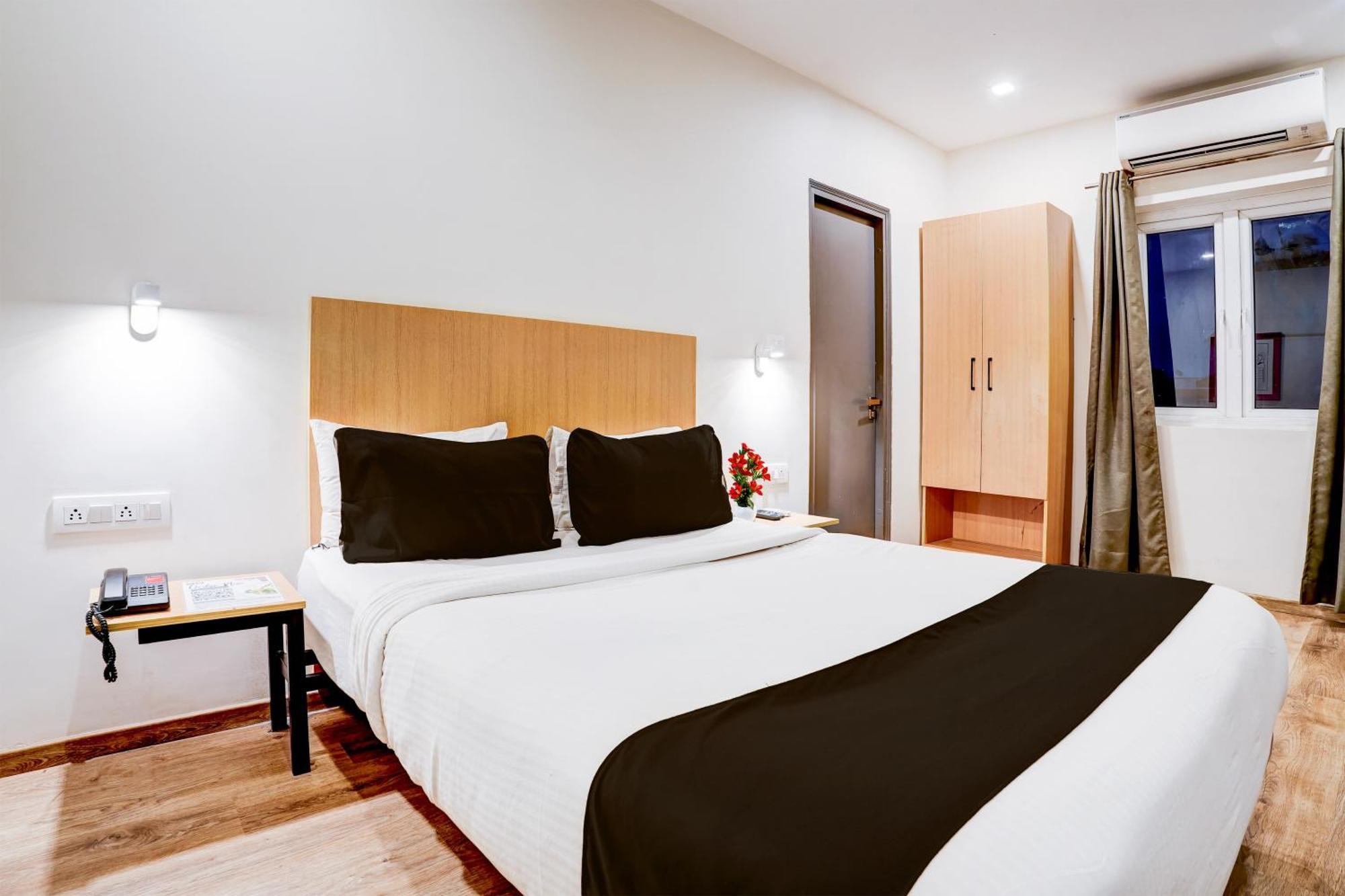 Super Townhouse Ulsoor Near Halasuru Metro Station Bangalore Dış mekan fotoğraf
