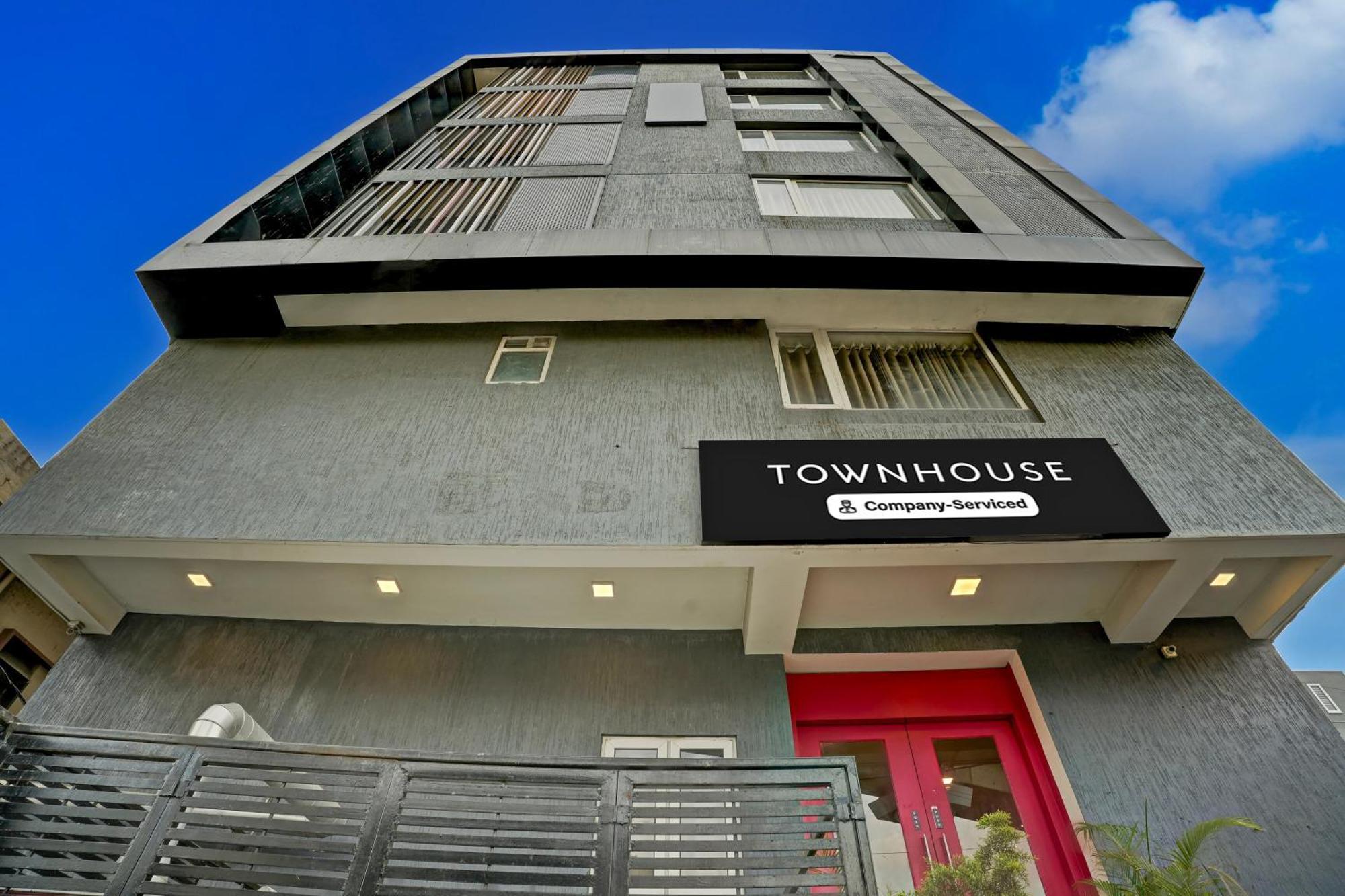 Super Townhouse Ulsoor Near Halasuru Metro Station Bangalore Dış mekan fotoğraf